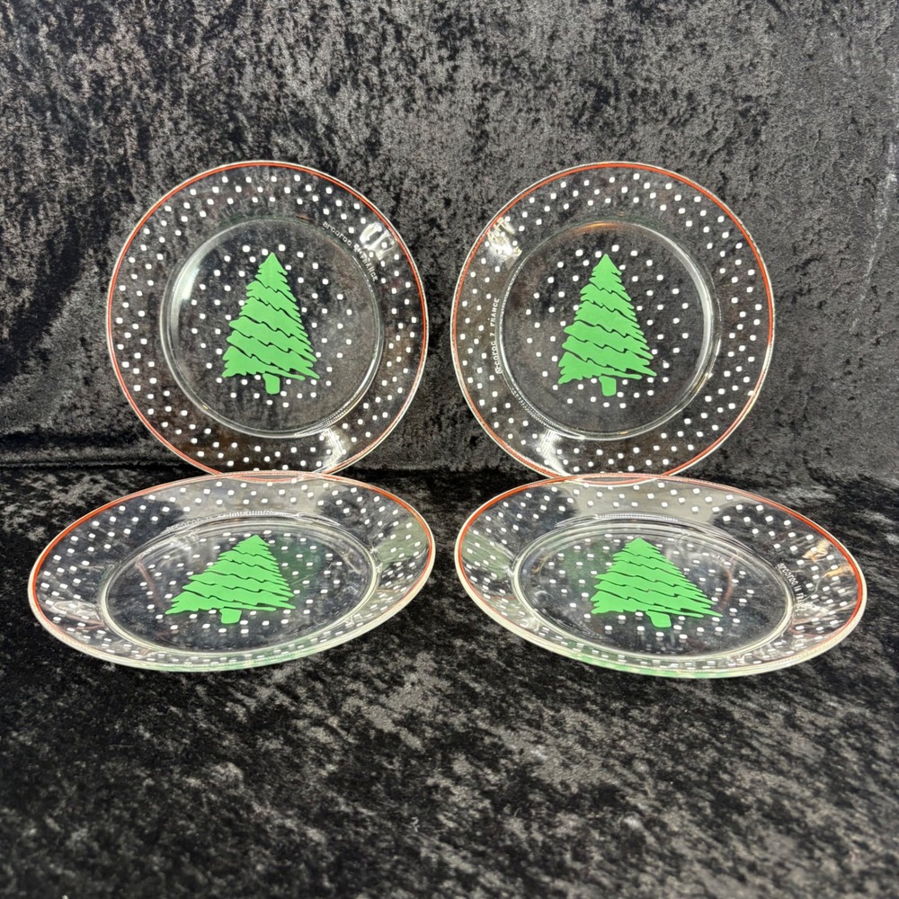 Arcoroc France Christmas Tree 8"Dessert Plates Set‎ of 4 Clear Confetti Red Rim